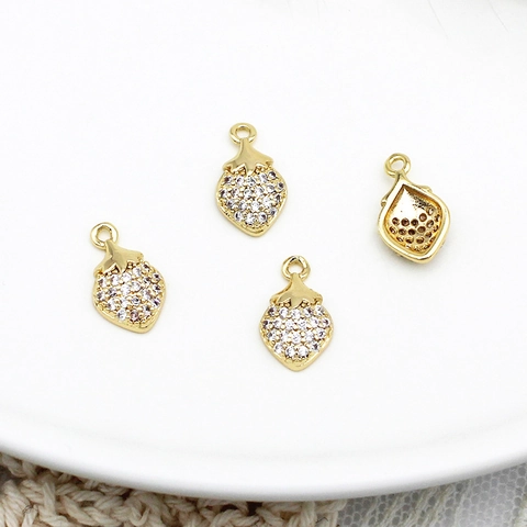 18K Gold Plated Copper Micro Pave Rhinestone Strawberry Clover Pendants For DIY Necklace Earring Jewelry Making