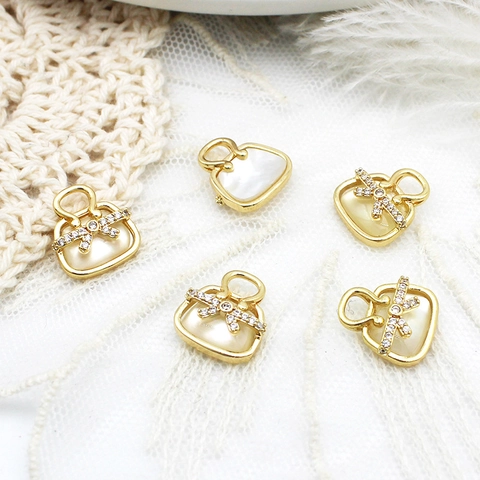 18K Gold Plated Copper Mini Handbag Pendant With Mother Of Artificial Pearl And Rhinestone Bowknot For DIY Jewelry Making Women