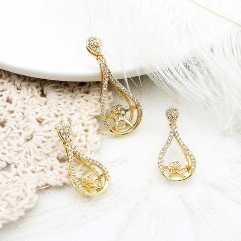 DIY Schmuckkomponenten 18K Vergoldetes Kupfer Mikro Strass Teardrop Anhänger Ohrring Basis Für Perlenfassung Handgefertigte Zubehör