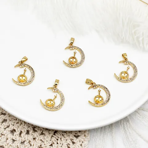 18K Gold Plated Copper Moon Shaped Artificial Pearl Tray Pendant Micro Pave Zircon DIY Jewelry Making Setting Accessory For Necklace