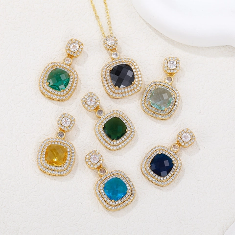 Light Luxury Copper 18K Gold Plated Square Zirconia Pendant Elegant Double Halo Fashion Commuter Jewelry For Women Necklace Accessory