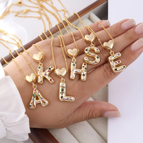 Copper Colorful Zirconia Alphabet Letter Pendant Necklace For Women Heart Bail Initial Necklace Fashion Jewelry Neck Jewelry