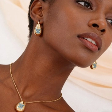 Luxury Copper Zirconia Butterfly Water Drop Necklace And Stud Earrings Jewelry Set With Gold Plated Box Chain For Women