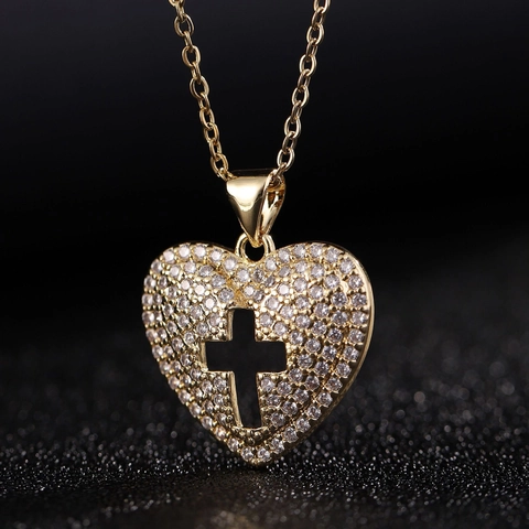 Collana con Ciondolo a Cuore Infranto in Rame e Zirconia Placcata Oro 18K Gioielli Hip Hop Personalizzati Regalo per Donna