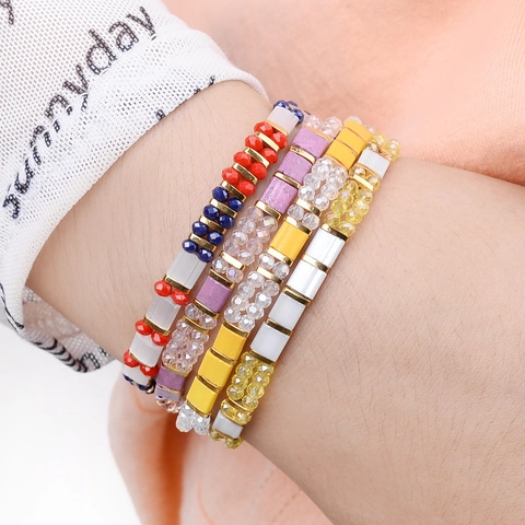 Handgefertigte Boho Tila Perlen Armband Damen Bunte Glasziegel Perlen Ethnische Geometrische Elastische Armreif Täglicher Schmuck