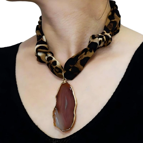Leopard Print Satin Scarf Necklace With Agate Stone Pendant Boho Gold Plated Alloy Choker For Women Fashion Jewelry Gift