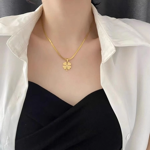 Stainless Steel Gold Plated Four Leaf Clover Necklace Bracelet Earrings Jewelry Set For Women Fashion Flat Snake Chain