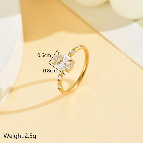 Elegante Anello in Acciaio Inossidabile con Zirconia Ovale Per Donna Squisito Anello da Fidanzamento Incastonato Leggero Lusso
