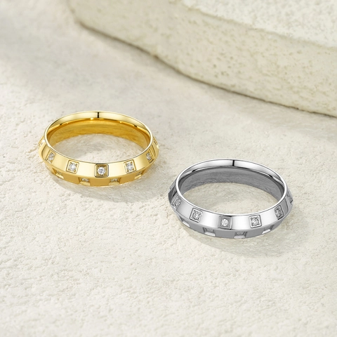 Acier Inoxydable 304 Bagues Géométrique pour Femmes Hommes Incrusté de Strass Bande Doigt Bijoux Mode Cadeau Or Argent