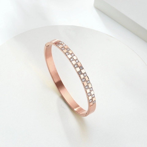 Mode Titanstahl Karo Armreif Mit Zirkon Karomuster Zweireihig Strass Eingelegt Poliertes Armband Für Frauen