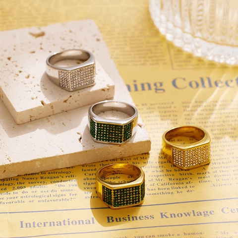 Hip Hop Stainless Steel Signet Ring Full White Green Rhinestone Inlaid Square Band Ring For Men Women Fashion Jewelry