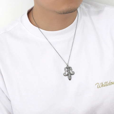 Vintage Viking Stainless Steel Pendant Necklace For Men Retro Nordic Myth Totem Hollow Round Geometric Punk Gothic Jewelry