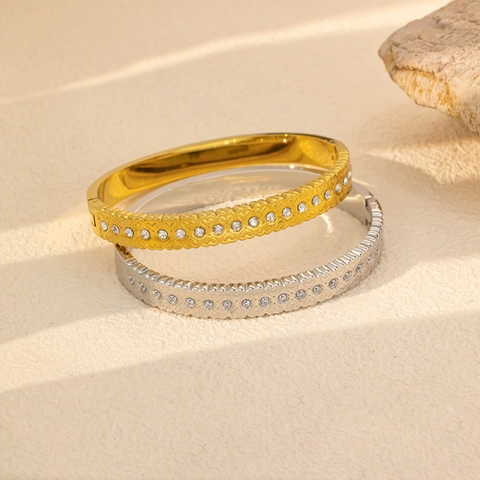 Bracelet Jonc en Acier Inoxydable avec Zircone pour Femme Plaqué Or Argent Cœur Géométrique Bijoux de Mode Cadeau