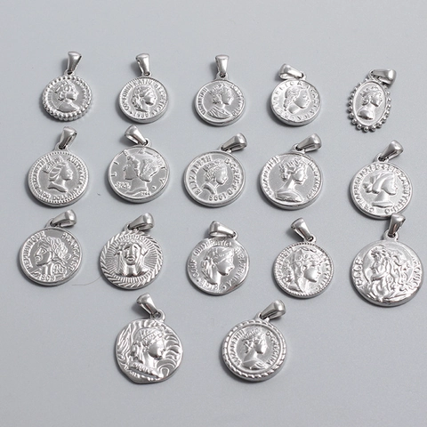Vintage Stainless Steel Roman Coin Pendant Elizabeth II Portrait Relief Embossed Metal Charm For DIY Jewelry Making Necklaces