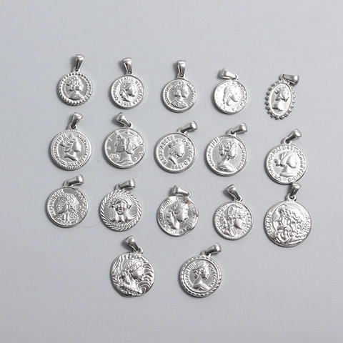 Vintage Stainless Steel Roman Coin Pendant Elizabeth II Portrait Relief Embossed Metal Charm For DIY Jewelry Making Necklaces
