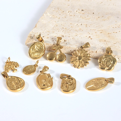 Vintage Stainless Steel Gold Plated Relief Flower Pendant For DIY Jewelry Making Women Necklace Heart Tree Charms Only
