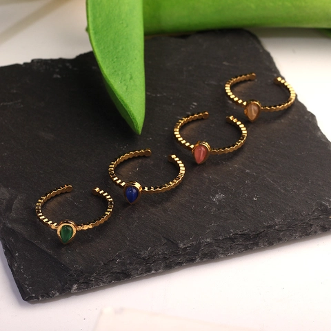 Retro Leichter Luxus 304 Edelstahl Wassertropfen Offener Ring Für Damen Vergoldet Birnenförmiger Stein Verstellbarer Ring