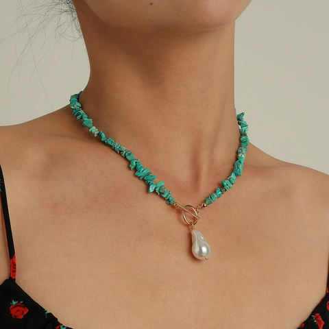 Bohemian Gold Alloy Natural Stone Chip Necklace With Baroque Artificial Pearl Pendant OT Clasp Fashion Jewelry For Women