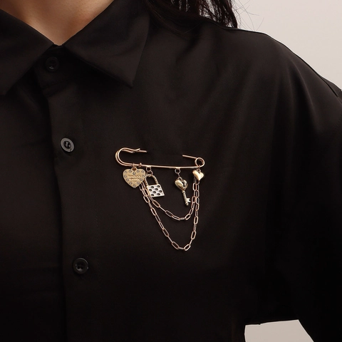 Broche Épingle de Sûreté Vintage en Alliage d'Or Avec Breloques Cœur Clé Serrure à Damier Strass Chaîne Multicouche Femme