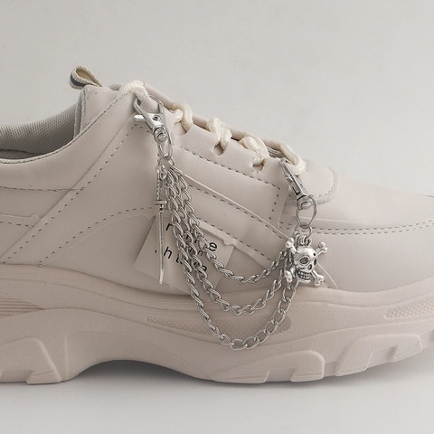 Chaîne de Chaussure en Métal Multicouche Punk Gothique pour Femme Pendentif Épée Crâne en Alliage Chevillère Hip Hop Décoration