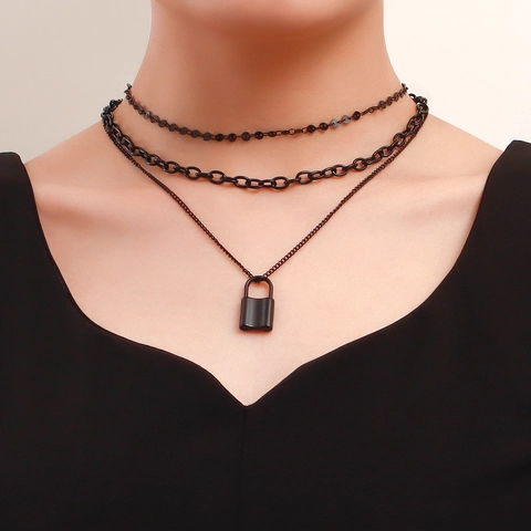 Punk Gothic Black Multi-Layered Chain Necklace For Women With Lock Pendant Alloy Choker Necklaces Teens Jewelry Gift