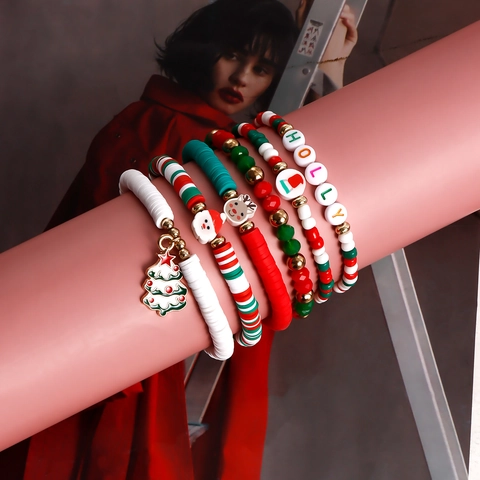 Christmas Polymer Clay Beaded Bracelets Santa Reindeer Charms Stackable Holiday Jewelry Collection For Women Girls Festive Party Accessories