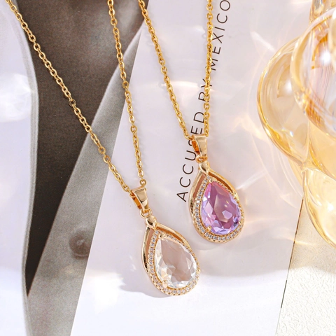 Elegante Collana Con Ciondolo a Goccia in Acciaio Inossidabile per Donna Gioielli Moda Con Strass Intarsiati Catenina Regalo