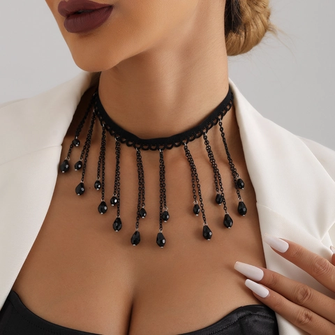 Gothic Black Lace Choker Necklace With Alloy Chain Teardrop Fringe Rhinestone Pendant Vintage Lolita Jewelry For Women