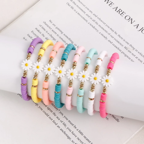 Handmade Polymer Clay Heishi Bead Bracelet For Women Colorful Daisy Flower Charm Bohemian Beach Summer Jewelry Gift