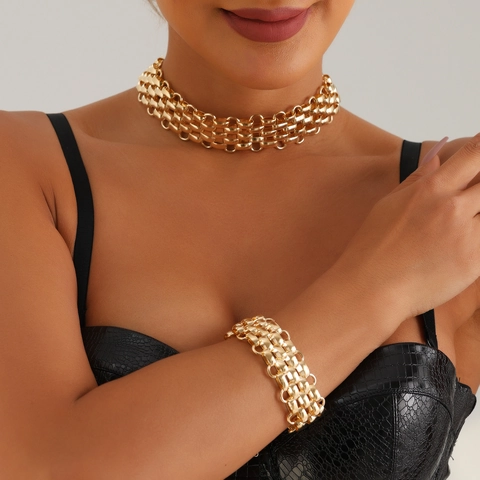Punk Exaggerated Chunky Chain Jewelry Set For Women Alloy Electroplated Choker Necklace And Bracelet Fashion Minimalist Accessory