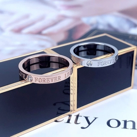 Anillo Minimalista de Acero Inoxidable Grabado Forever Love para Mujer Oro Oro Rosa Zirconia Incrustada Joyería de Moda Regalo