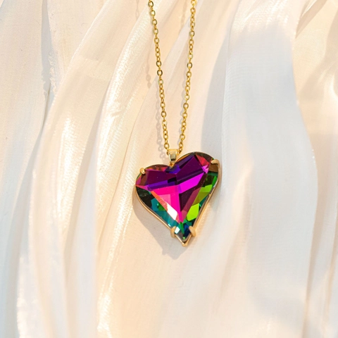 Minimalist Alloy Faceted Crystal Heart Pendant Necklace Gold Plated Sweet Women Fashion Jewelry Heart Shape Necklace For Dating