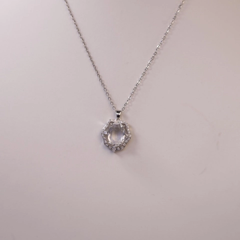 Lussuosa Collana Con Ciondolo a Fiore Ovale in Rame e Zirconia Pietra Rossa Blu Nera Verde Rosa Bianca Catena a Clavicola per Donna Gioielli