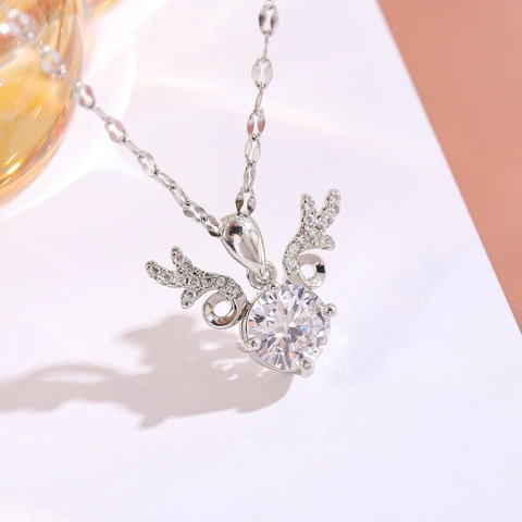 Stainless Steel Deer Antler Pendant Necklace For Women With Shiny Zirconia Round Inlay Elegant Clavicle Chain Jewelry Gift