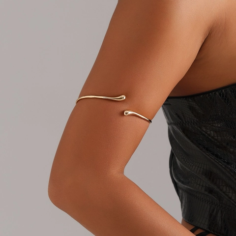 Minimalist Gold Alloy Open Arm Cuff Bracelet For Women Adjustable Geometric Teardrop Ends Fashion Jewelry Gift