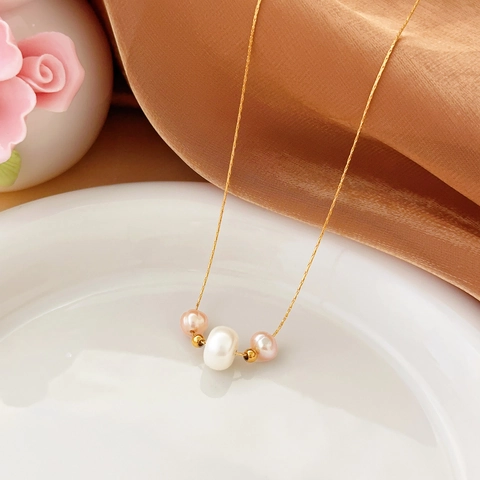 Minimalist Freshwater Pearl Stainless Steel Necklace For Women Gold Plated Elegant Snake Chain Clavicle Chain Jewelry Gift