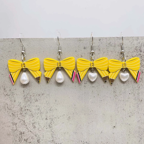 Back To School Pencil Shaped Bow Acrylic Dangle Earrings For Women Teachers Gift Yellow Bow Artificial Pearl Pendant Earrings