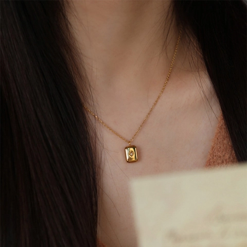 Starburst Anhänger Halskette 18K Vergoldet Edelstahl Wassertropfen Quadrat Polaris Schmuck Für Damen Minimalistischer Süßer Stil