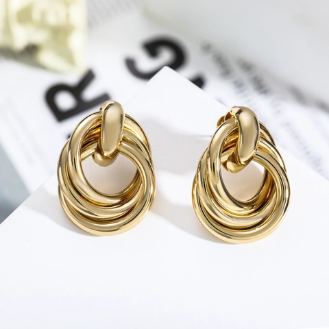 Vintage Legierung Geometrische Kreis Ohrringe Für Damen Mode Galvanisierte Verflochtene Ring Ohrringe Täglich Party Schmuck Zubehör
