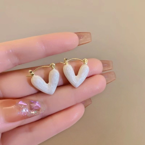 Orecchini a Cerchio a Cuore Eleganti Francesi da Donna Minimalisti Placcati Oro Argento Smalto Cuore Gioielli in Rame