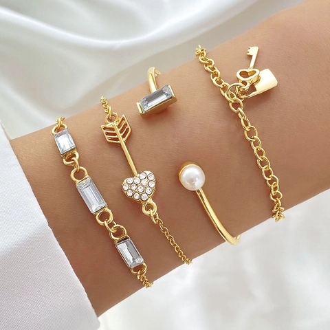 Gouden Legering Armband Set Voor Dames Hart Pijl Slot Sleutel Hanger Kunstparel Strass Ketting Sieraden Set