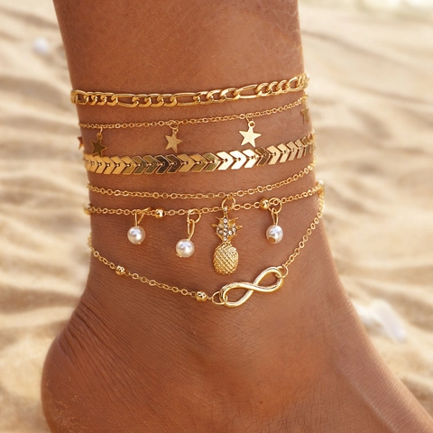 Böhmisches Gold Mehrschichtiges Fußkettchen Set Für Damen Mädchen Strand Schmuck Mit Ananas Stern Schmetterling Herz Unendlichkeit Anhänger Künstliche Perle Strass Fußketten