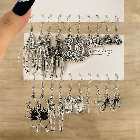 Gothic Antik Silber Legierung Ohrring Set Für Damen Halloween Totenkopf Fledermaus Schlange Spinne Kreuz Schwert Punk Schmuck