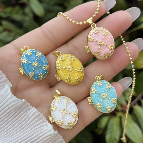 18K Gold Plated Copper Oval Flower Enamel Locket Necklace For Women Vintage Floral Photo Frame Pendant Ball Chain Necklace