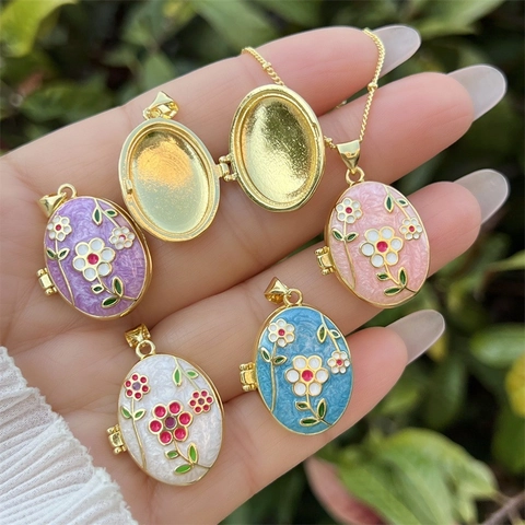 Vintage 18K Gold Plated Copper Enamel Floral Locket Necklace For Women Oval Photo Pendant Necklace Minimalist Daily Jewelry