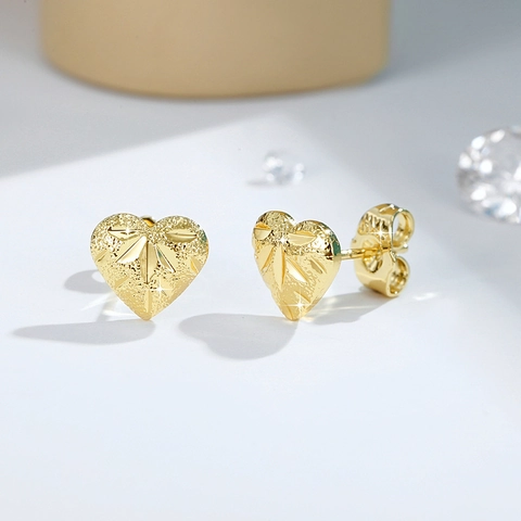 Minimalist Brass Gold Plated Stud Earrings For Women Heart Flower Round Engraved Star Pattern Frosted Fashion Jewelry Accessories