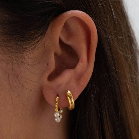 Elegante Koperen Vergulde Creolen Met Hangende Kunstparels Voor Dames Mode Minimalistische Parel oorbellen