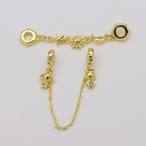 Ciondoli in Rame Bicolore Galvanico con Zirconia Luna Stella Ciondolo Solo (Senza Catena) per Bracciale Fai-da-te Gioielli Trofeo di Calcio Donna