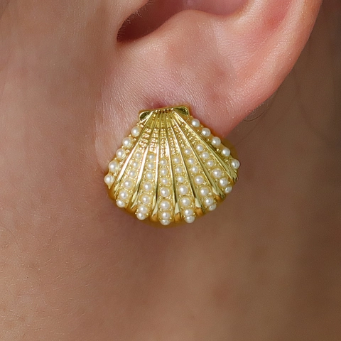 Luxe Vergulde Schelp Oorknopjes Voor Dames Witte Imitatie Kunstparel Zirconia Nautisch Zee Geïnspireerd Elegante Sieraden Cadeau