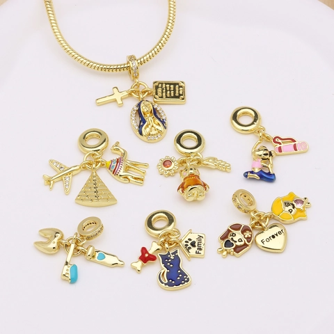 Colgantes de Cobre Chapado en Oro Esmalte Viaje Pirámide Camello Cruz DIY Charms Joyería de Strass Accesorios para Mujeres Colgante Solo